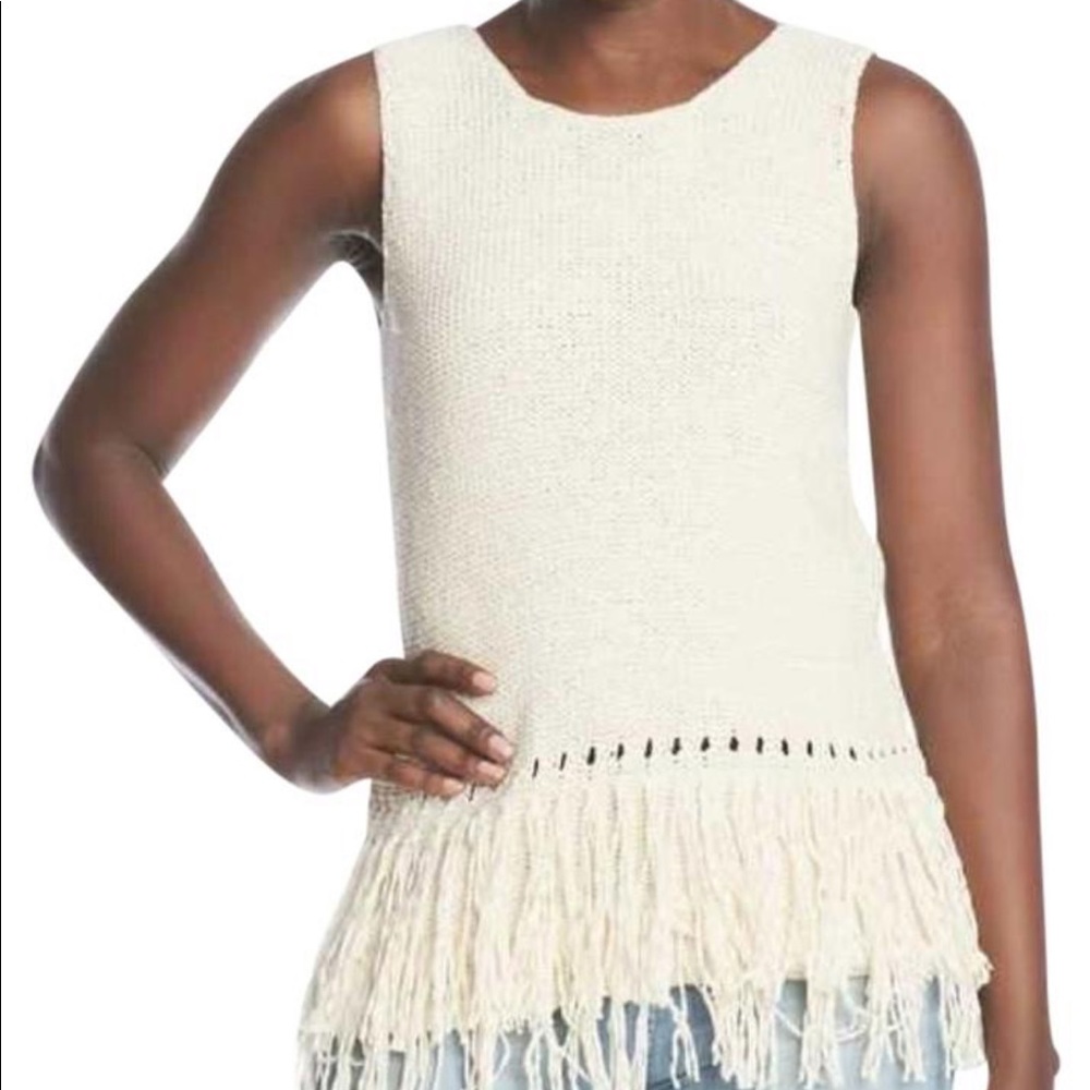 Leo & Sage Cream Fringe Trim Hemmed Tank